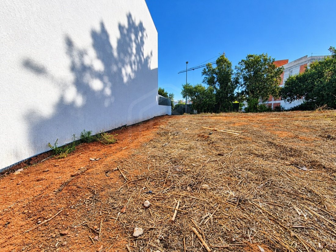 Terreno a Faro (Se e Sao Pedro), Algarve, Portogallo 2 - 19161347