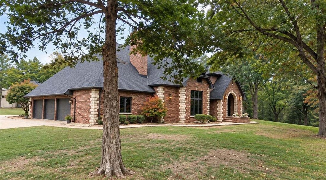House in Noel, Missouri, United States 1 - 18734195