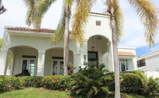 Casa en Vega Alta, Vega Alta, Puerto Rico 1