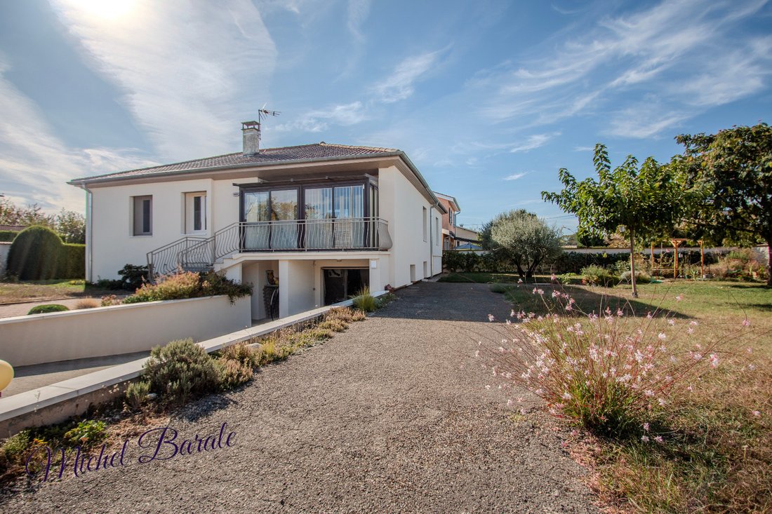 House in Genas, Auvergne-Rhône-Alpes, France 2 - 19164654