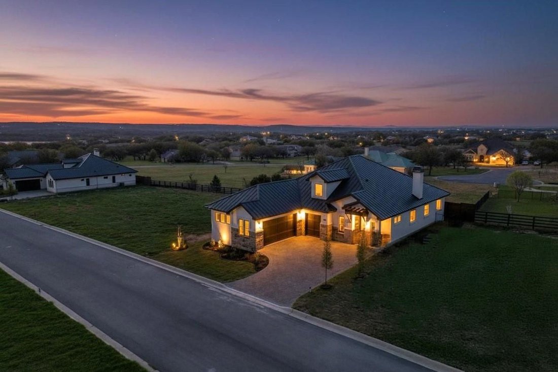 Casa a Spicewood, Texas, Stati Uniti 2 - 19160739