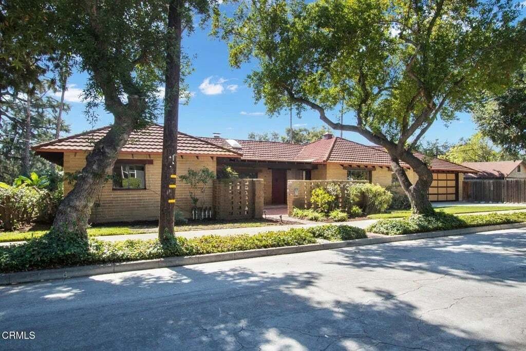 Casa a Altadena, California, Stati Uniti 1 - 19163867