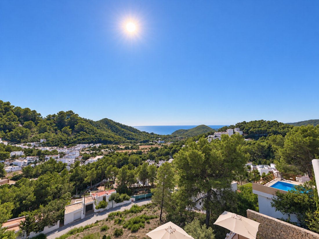Villa in Cala Llonga, Ibiza, Santa Eularia des Riu, Balearic Islands 4 - 19160484