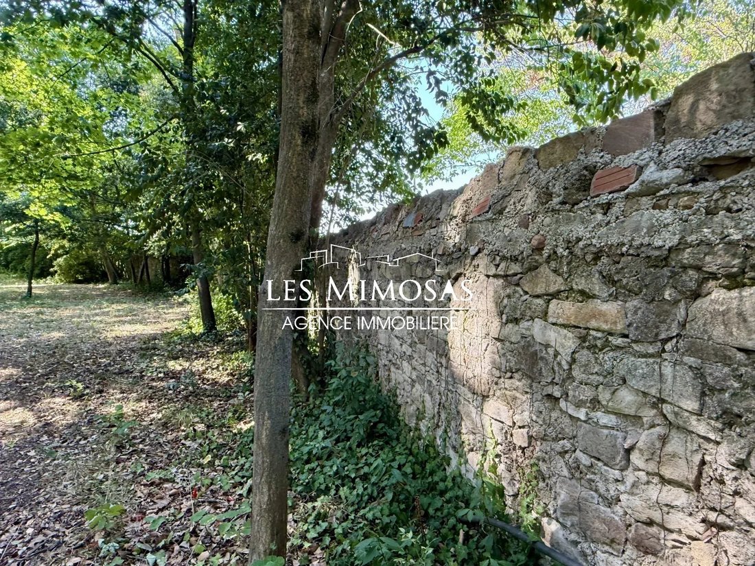 Domaine à Partie Nord-Ferrieres-Cadenades-Rouviere, Le Muy, France 3 - 19161022