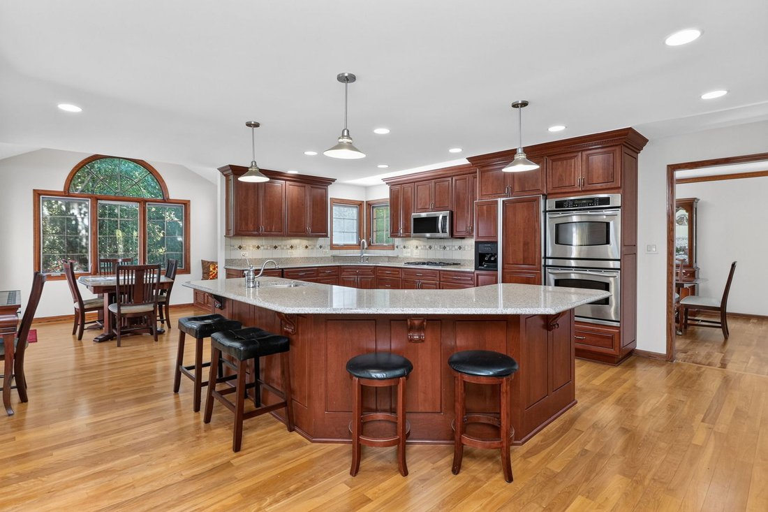 House in Darien, Illinois, United States 2 - 19161630