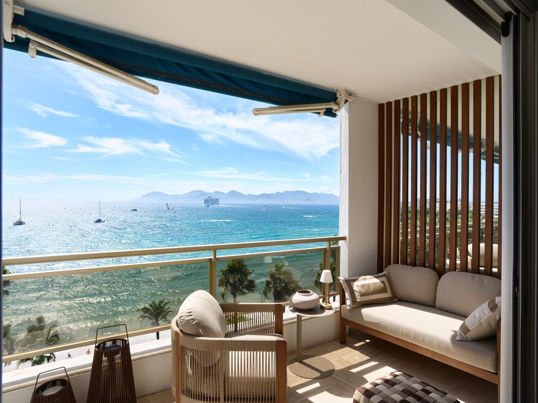 Appartamento a Cannes, Provenza-Alpi-Costa Azzurra, Francia 1 - 19166055