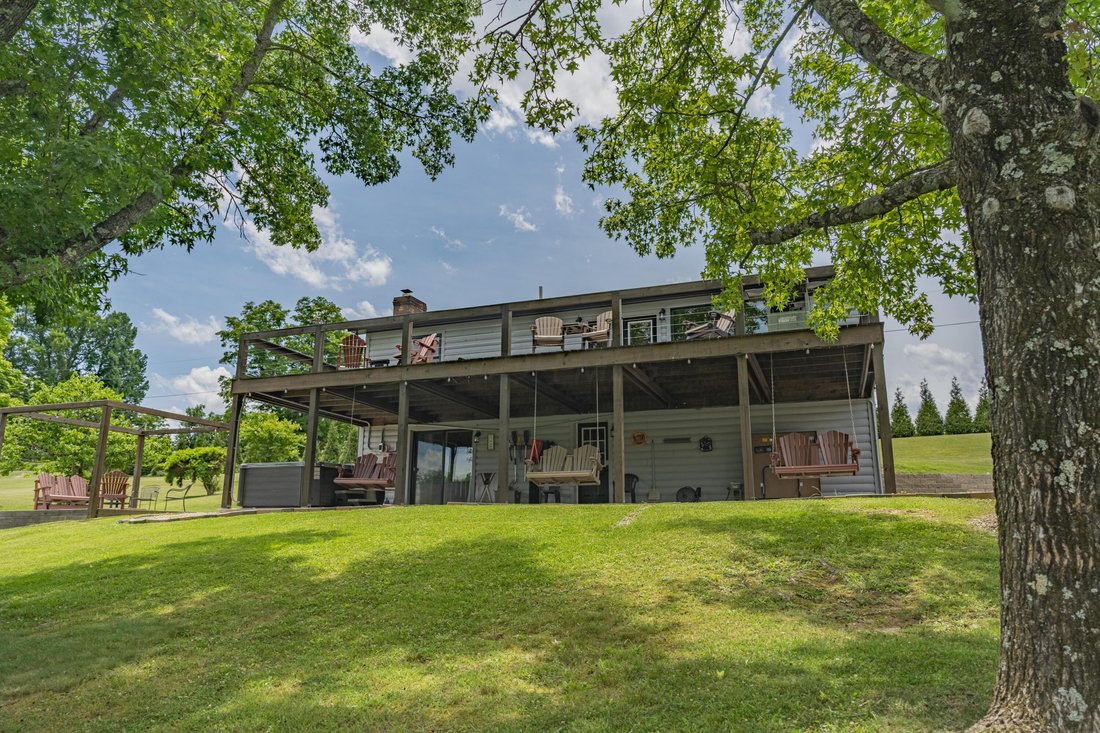 House in Logan, Ohio, United States 4 - 19147449