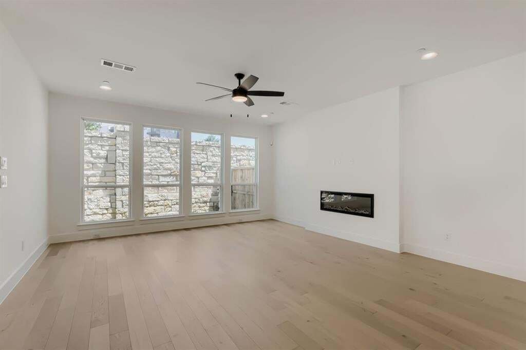 Townhouse in The Colony, Texas, United States 5 - 19164095