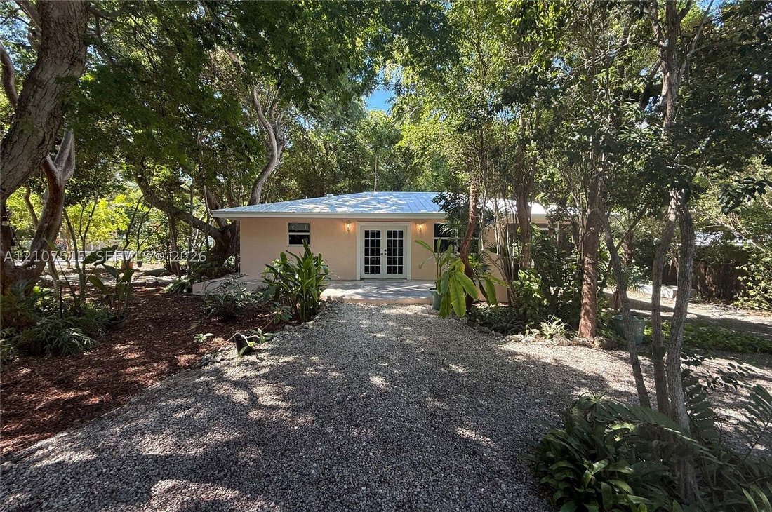 House in Key Colony Beach, Florida, United States 2 - 19160284