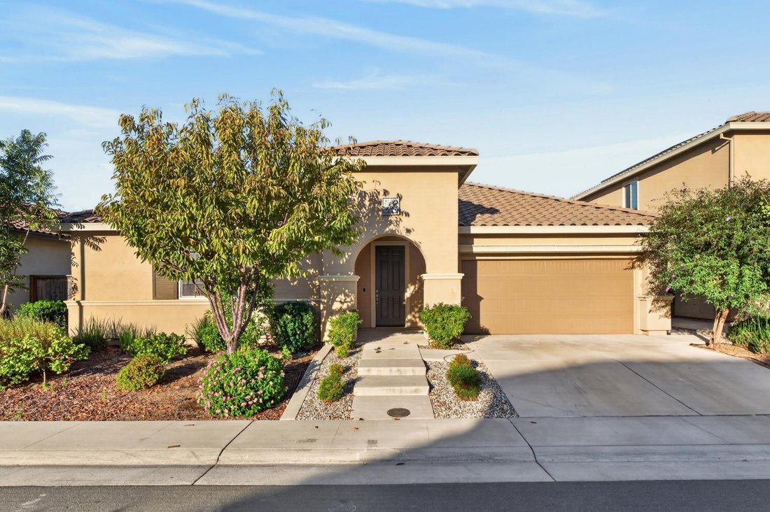 House in Elk Grove, California, United States 1 - 19164916