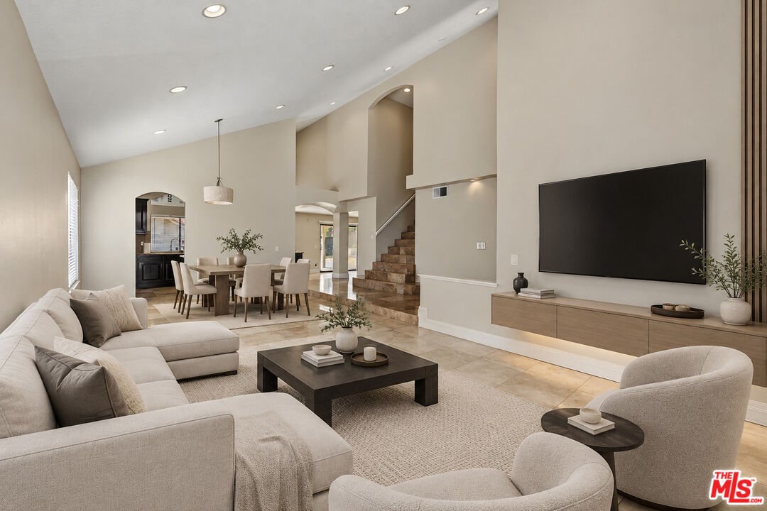 House in Upland, California, United States 5 - 19164949