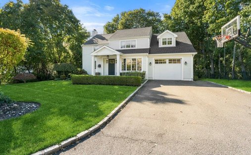 Haus in Roslyn Heights, New York, Vereinigte Staaten 1