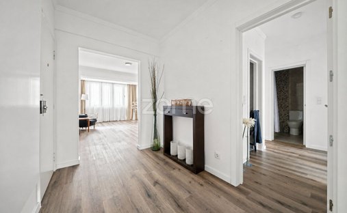 Apartment in Carcavelos e Parede, Lisbon, Portugal 1