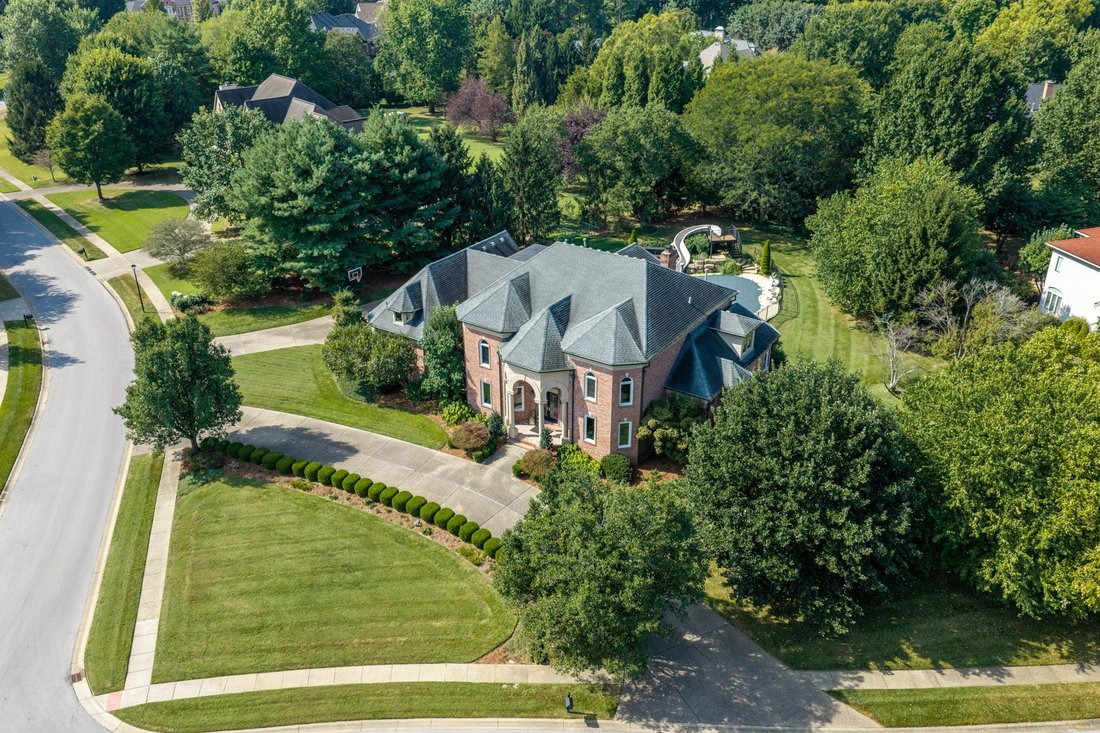 Casa en Watterson Park, Kentucky, Estados Unidos 3 - 19159924