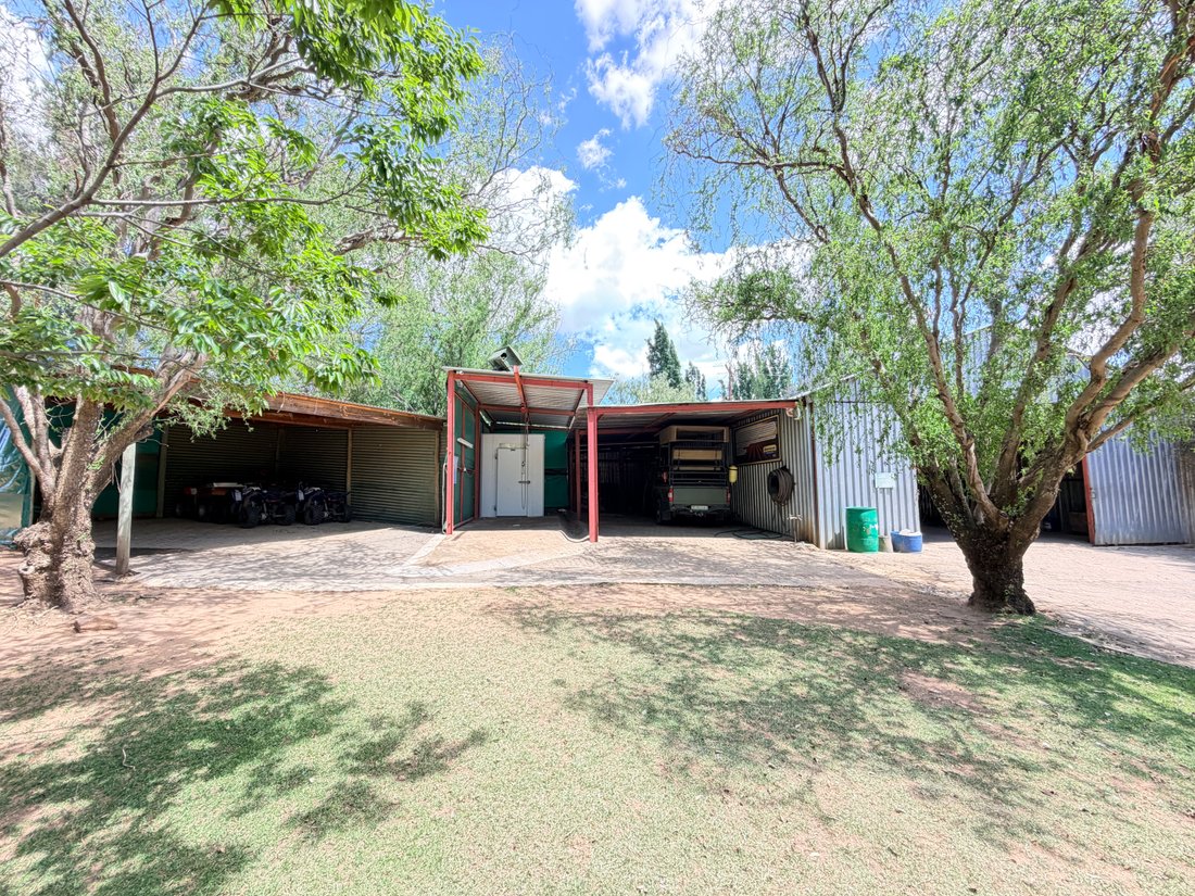 Farm Ranch in Clarens, Free State, South Africa 5 - 19161800