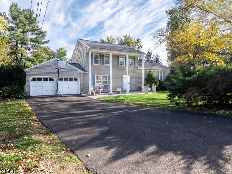 House in Mountain Lakes, New Jersey, United States 2 - 19165305