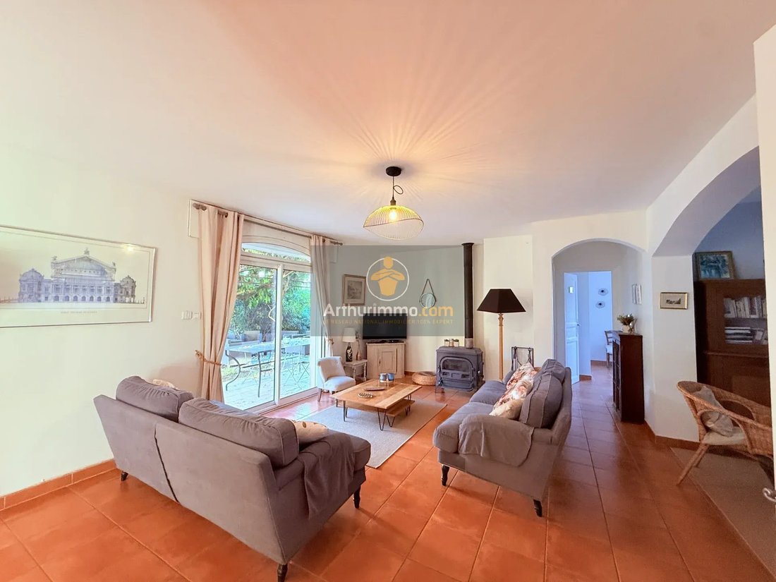 Villa in Roussillon, Provence-Alpes-Côte d'Azur, France 4 - 19160082