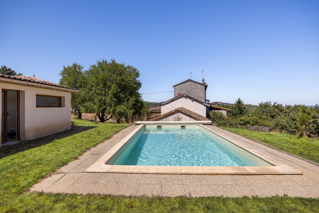 House in Saint-Amour-Bellevue, Bourgogne – Franche-Comté, France 1 - 19164210