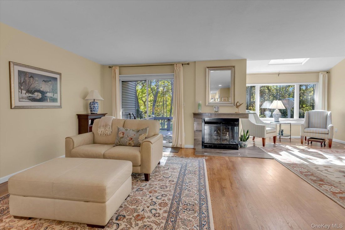 Condo in Northport, New York, United States 5 - 19164449
