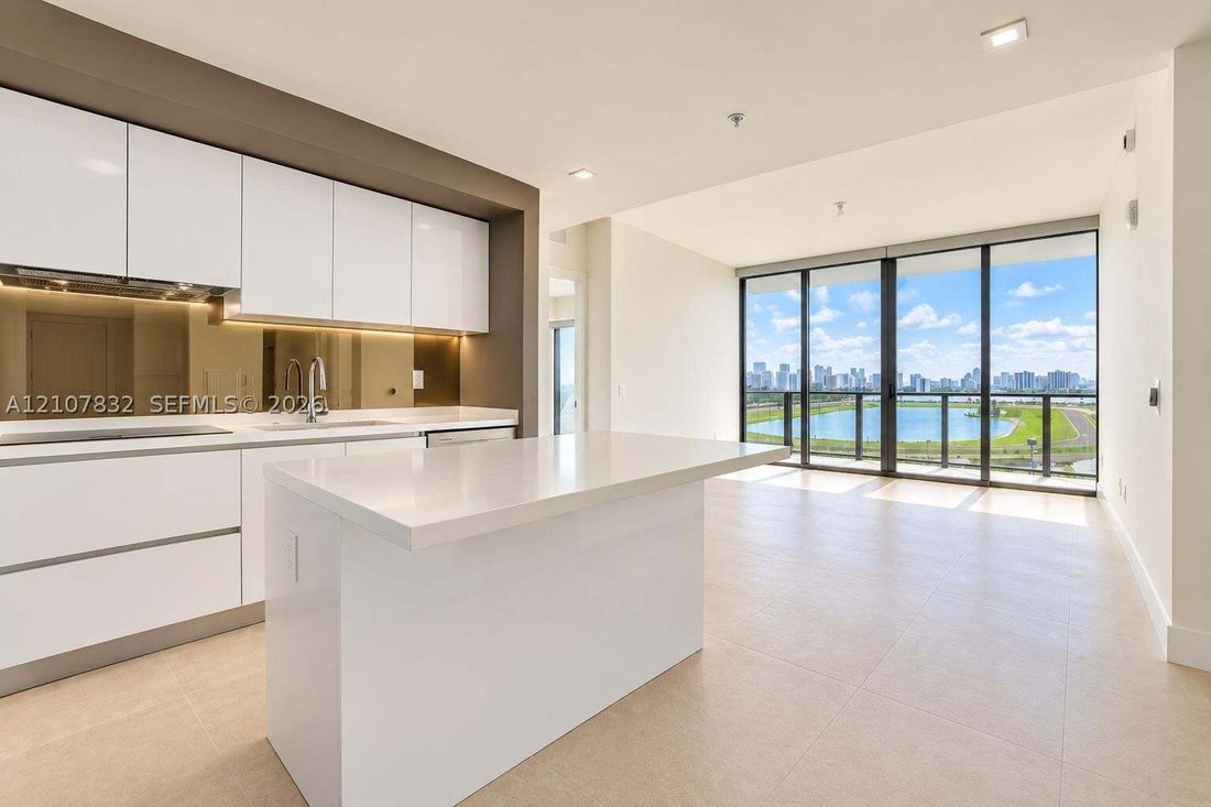 Condominio a Hallandale Beach, Florida, Stati Uniti 1 - 19155783