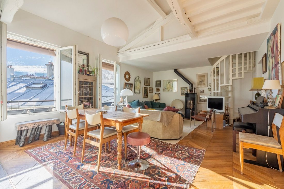 Apartment in Clignancourt-Jules Joffrin, Paris 18e Arrondissement, Paris 2 - 19160992