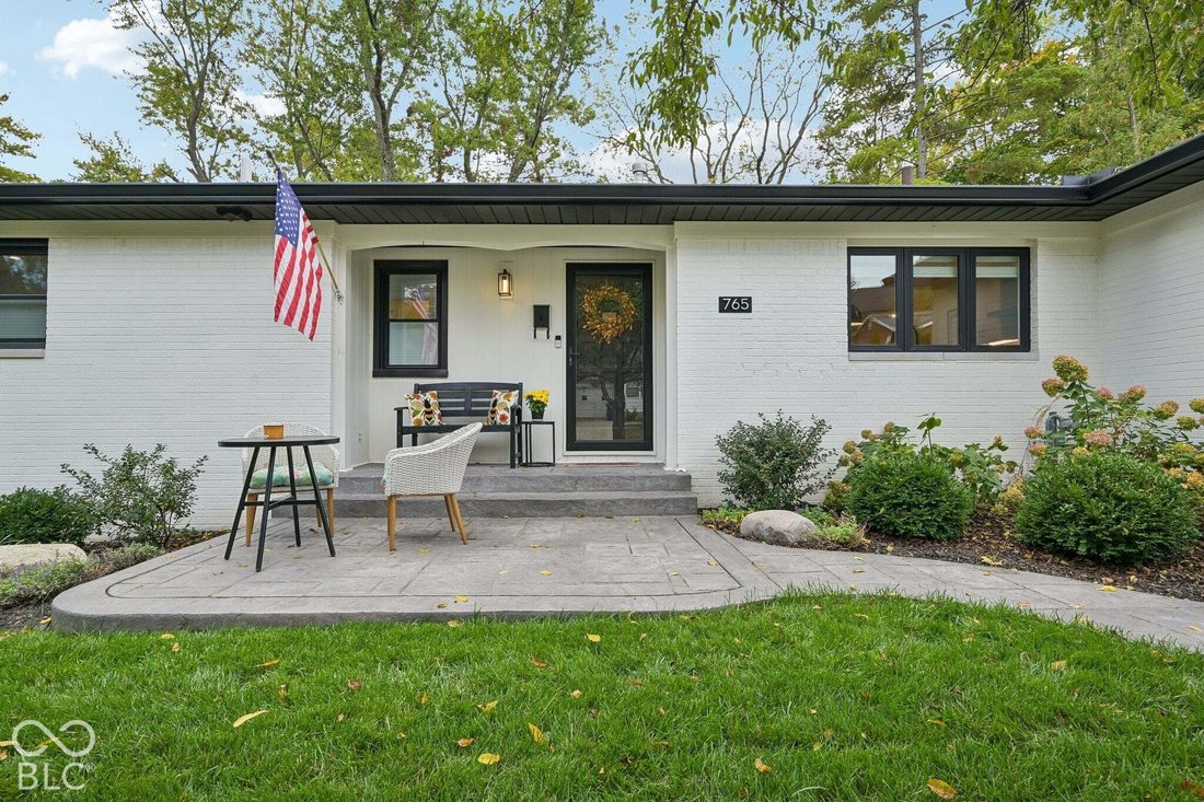 House in Zionsville, Indiana, United States 2 - 19159952