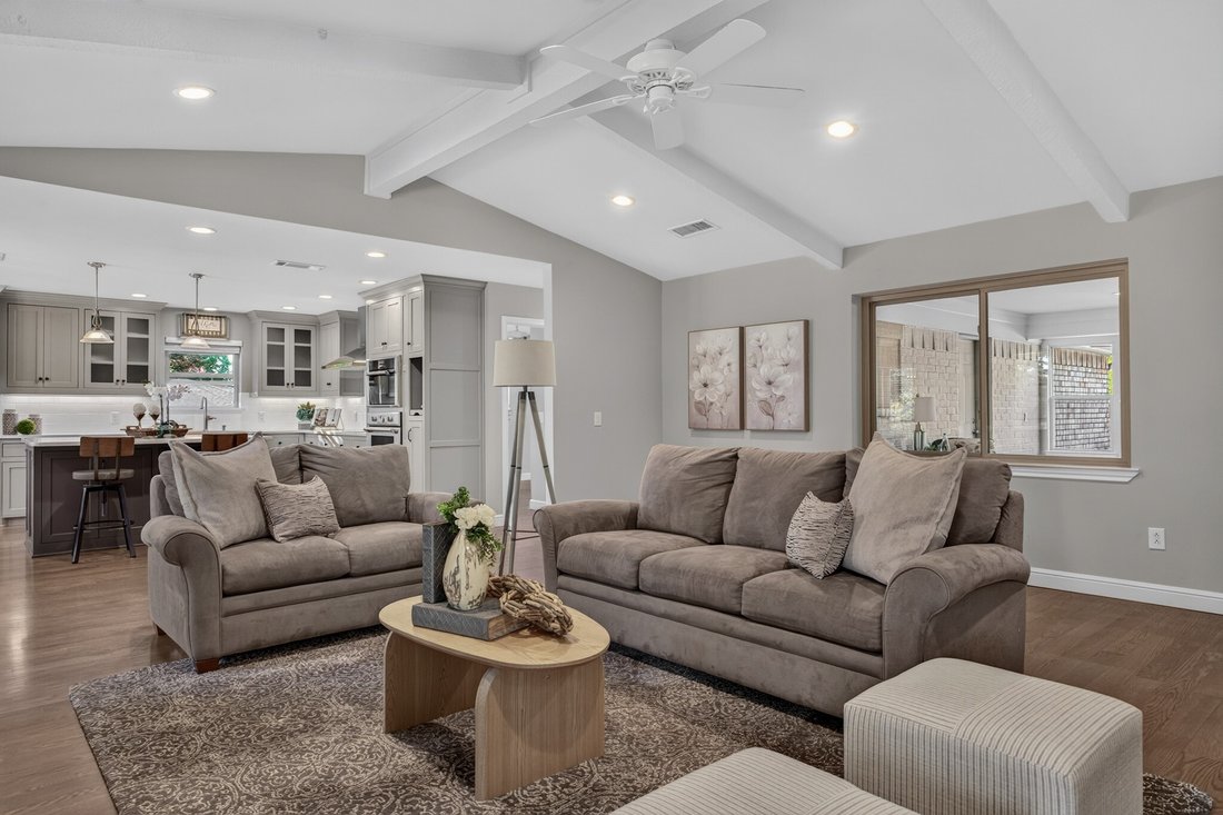 House in Lewisville, Texas, United States 5 - 19164878