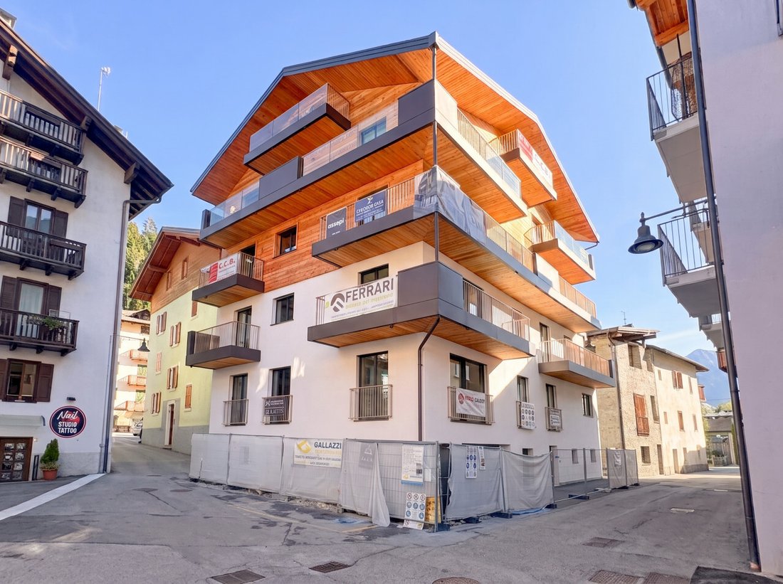 Appartamento in Pinzolo, Trentino-Alto Adige, Italia 2 - 18796821