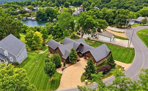Casa a Lake Lotawana, Missouri, Stati Uniti 1