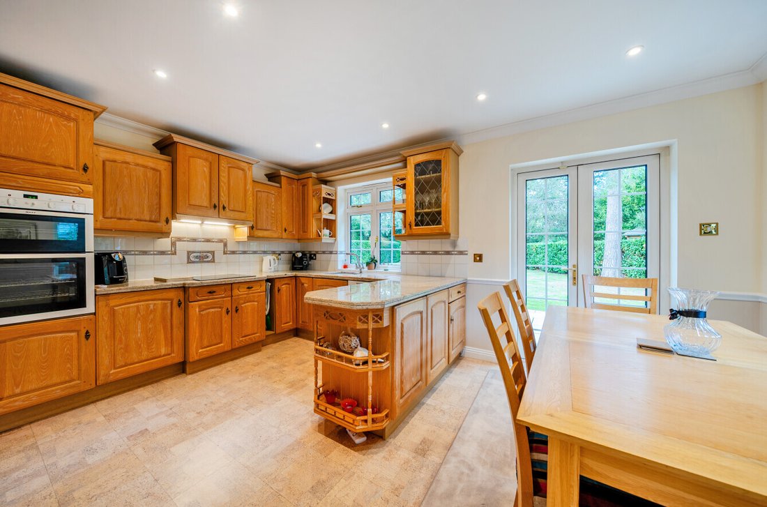 House in Ringwood, England 4 - 19160312