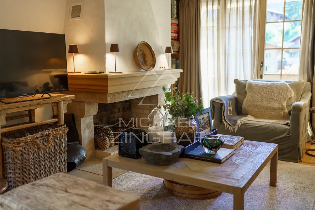 Appartamento a Gstaad, Saanen, Cantone di Berna 1 - 19160385