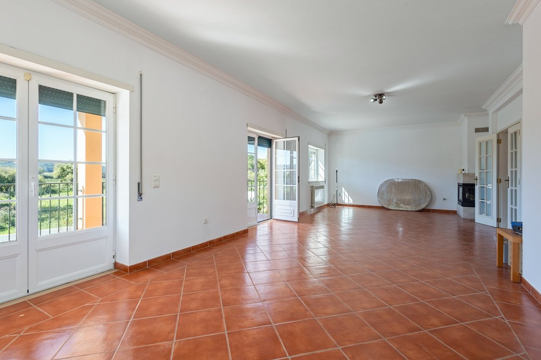 Villa in Santa Maria, Sao Pedro e Sobral da Lagoa, Leiria, Portugal 5 - 19161323