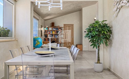 Penthouse in Centro, Olbia, Italien 1
