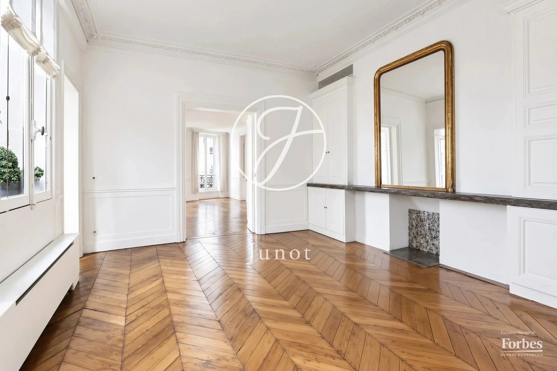 Apartment in Monnaie, Paris 6e Arrondissement, Paris 3 - 19161076