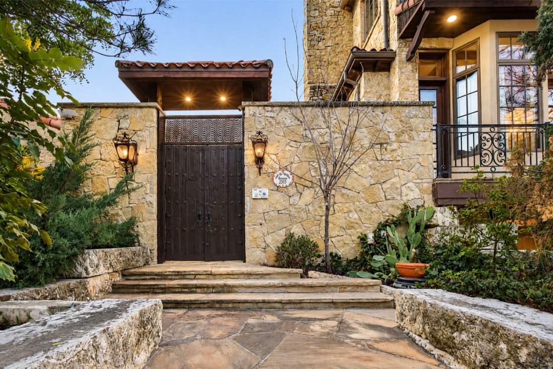 House in Dallas, Texas, United States 2 - 19160995