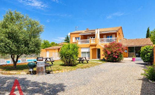 Villa a Caux, Occitania, Francia 1