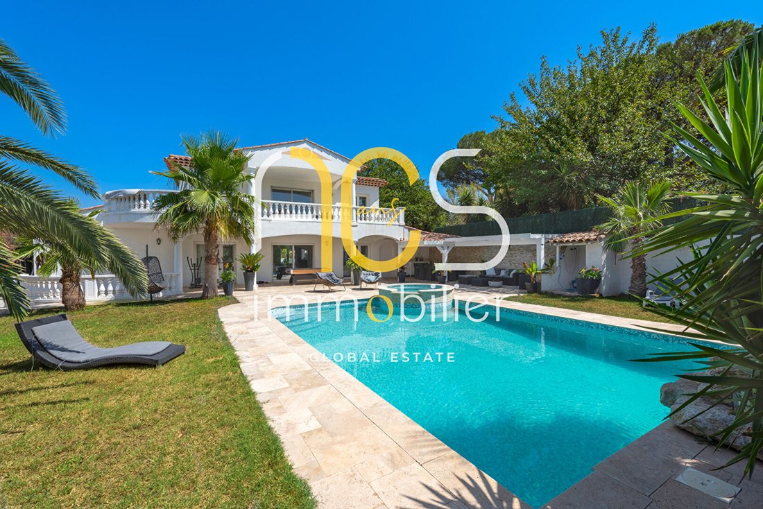 Villa a Fréjus, Provenza-Alpi-Costa Azzurra, Francia 3 - 17062110