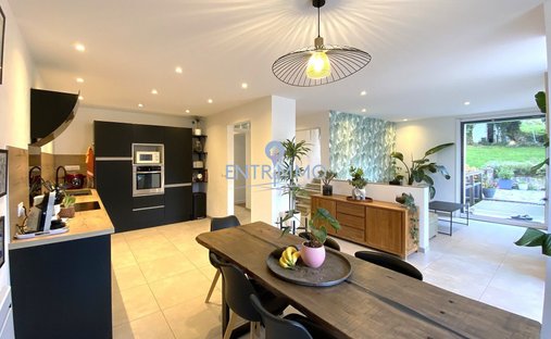 Apartment in Gruffy, Auvergne-Rhône-Alpes, France 1