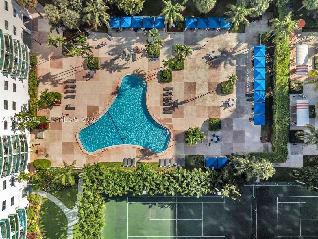Condominio en Golden Beach, Florida, Estados Unidos 4 - 19163456