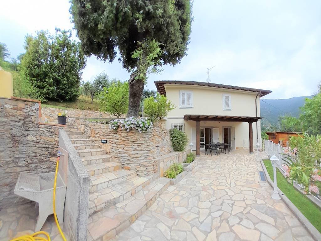 Villa à Strettoia-Capezzano-Valdicastello, Pietrasanta, Toscane 1 - 19163278
