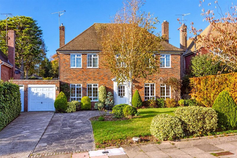 House in Worthing, England 1 - 19160256