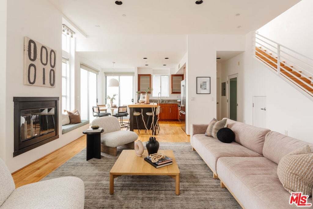Townhouse in Los Angeles, California, United States 1 - 19166248