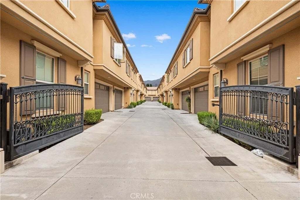 Condo in Arcadia, California, United States 2 - 19166270