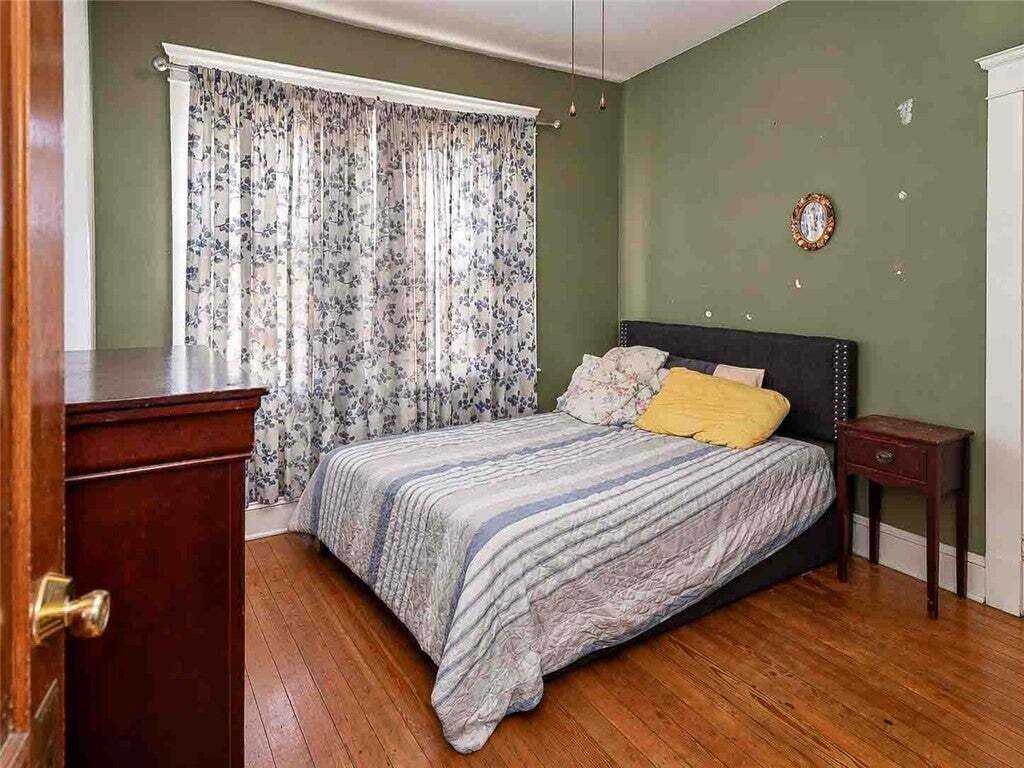 Providence, Rhode Island, United States 5 - 19166215