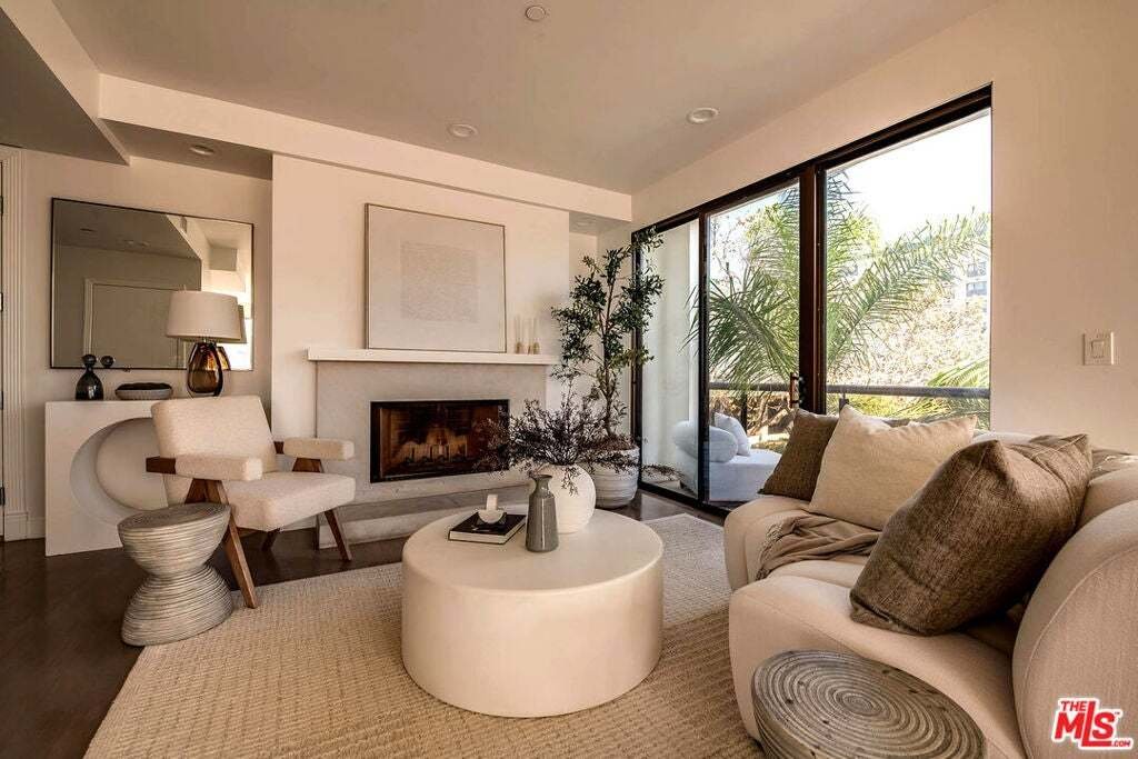 Appartement à Beverly Hills, Californie, États-Unis 4 - 19166252