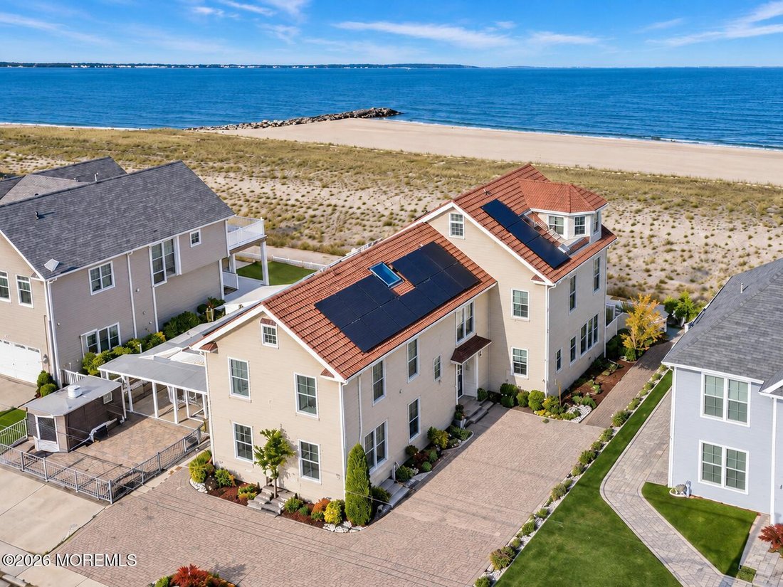 House in Union Beach, New Jersey, United States 2 - 19166211