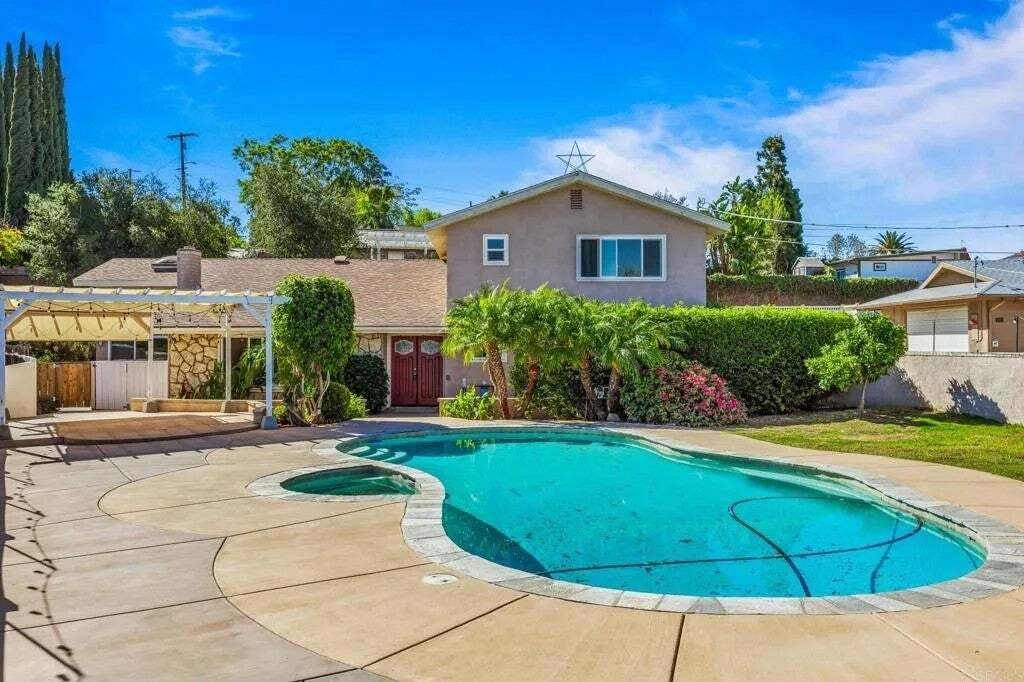 House in Escondido, California, United States 1 - 19166269