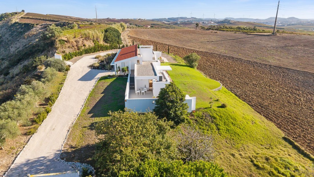 Villa in Ponte do Rol, Lissabon, Portugal 2 - 19167450