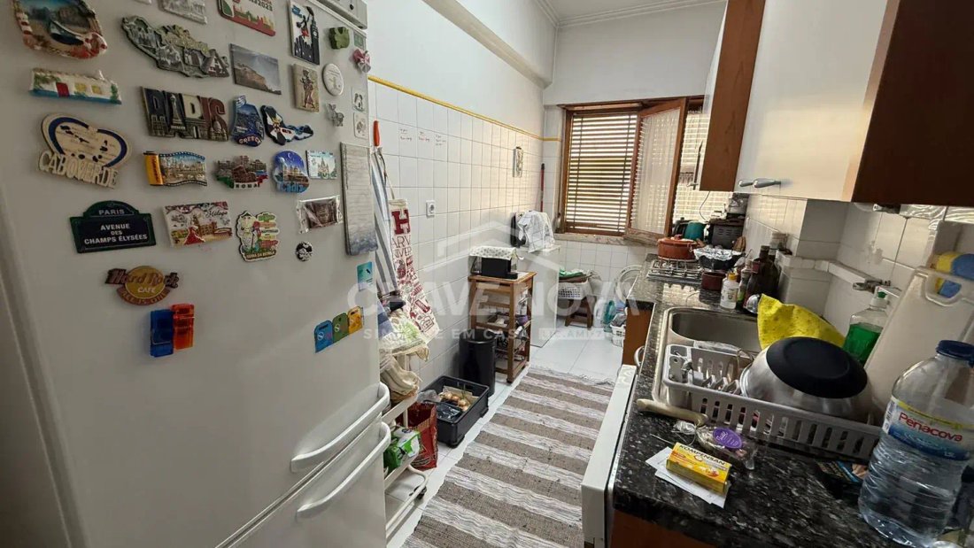 Apartment in Alvalade, Lisbon, Portugal 3 - 19166848