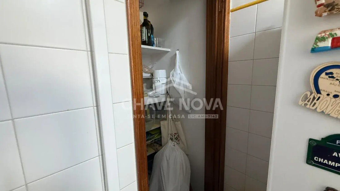 Apartment in Alvalade, Lisbon, Portugal 4 - 19166848